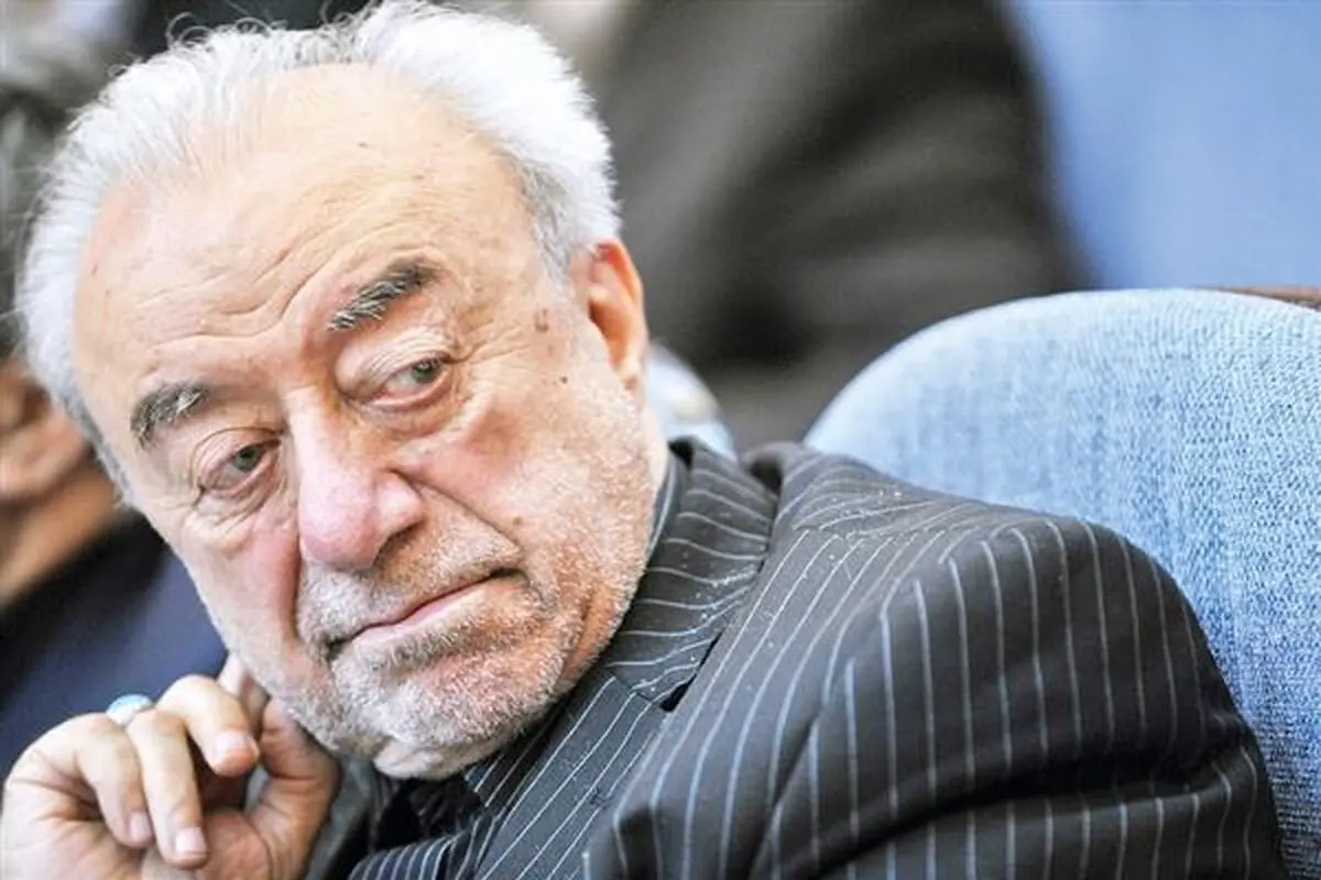 در بیان آمارها با آقای روحانی هم عقیده نیستم/ دولت برای رای اینگونه آمار می دهد