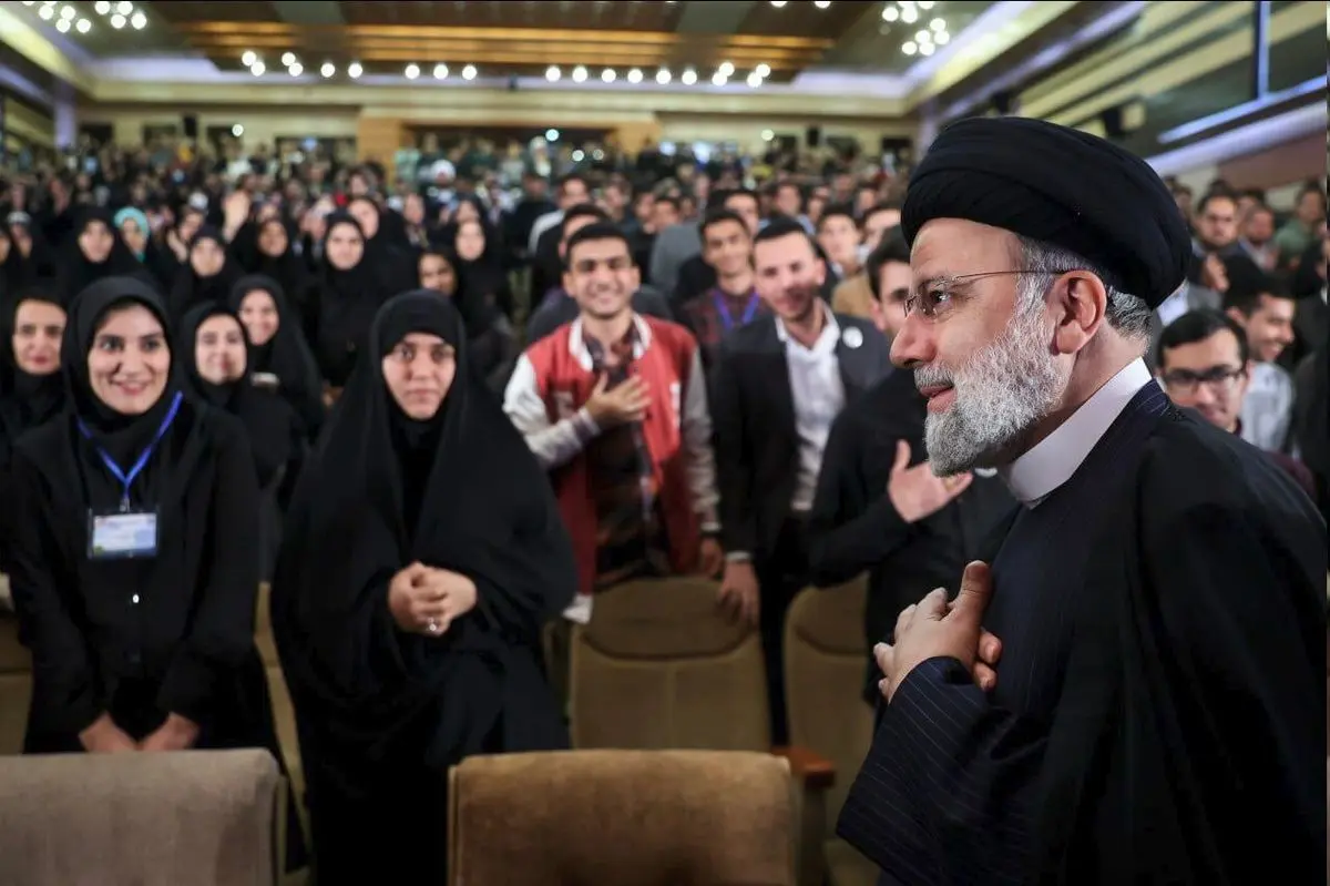 رئیسجمهور: دانشگاه اتاق فکر دولت است