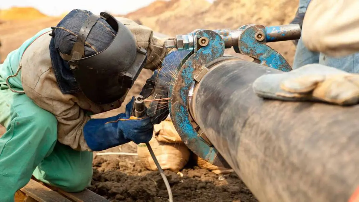 جوشکاری لوله گالوانیزه آب
