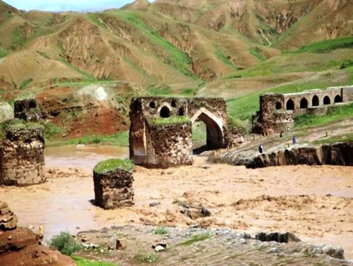 خسارت 12 میلیاردی به تاریخ دره شهر