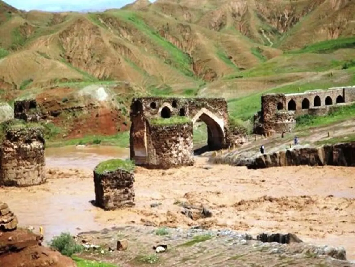 خسارت 12 میلیاردی به تاریخ دره شهر