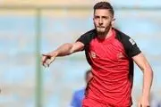 تصاویر گلزن گمنام پرسپولیس در آستانه دربی 92 