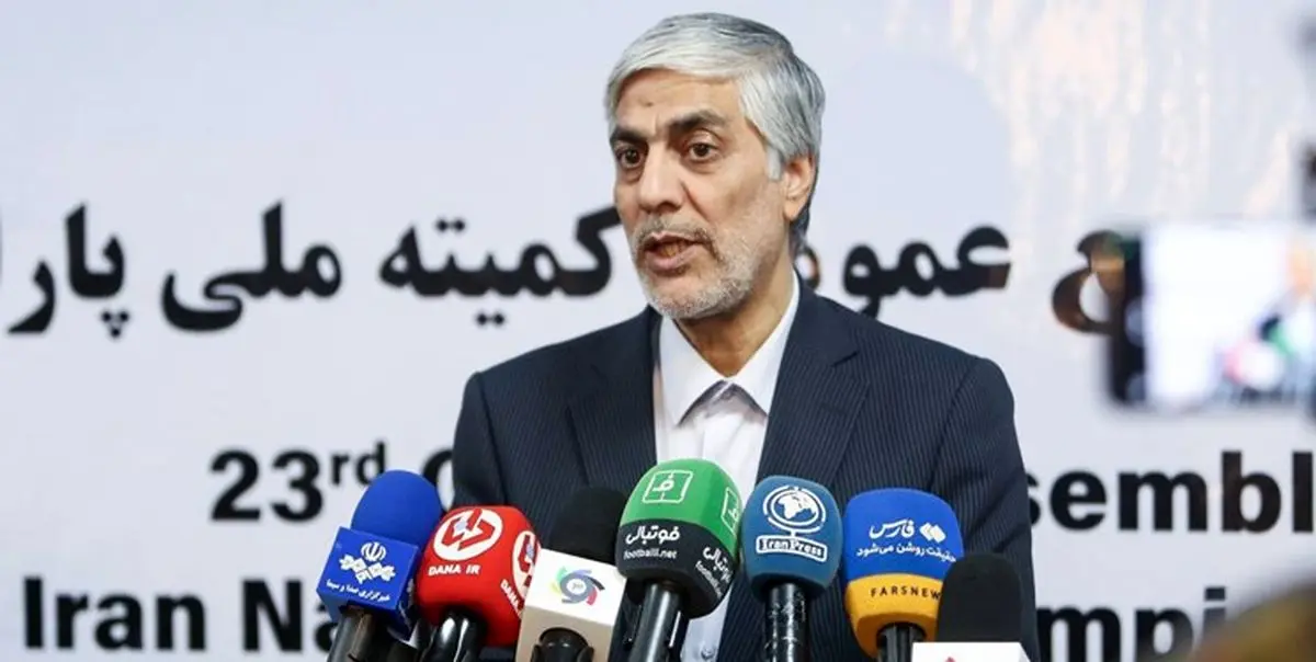 دیدار وزیر ورزش با سرمربی جنجالی