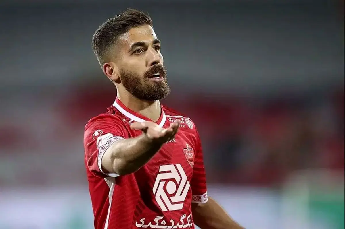 تحقیر استقلال توسط بازیکن پرسپولیس بعد از دربی ۱۰۲