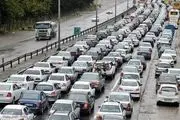 ترافیک سنگین در آزادراه کرج-تهران/ محور چالوس مسدود است
