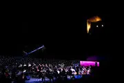 استقبال بی نظیر از کنسرت امید حاجیلی در جشنواره موسیقی فجر 33