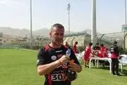 بعید می‌دانم حتی یک دلار هم به پرسپولیس تخفیف بدهیم