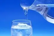 چرا در تابستان باید بیشتر آب بنوشیم؟