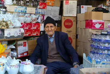 شاغلان بالای ۸۰ سال عاشق حرفه و کار خود هستند!