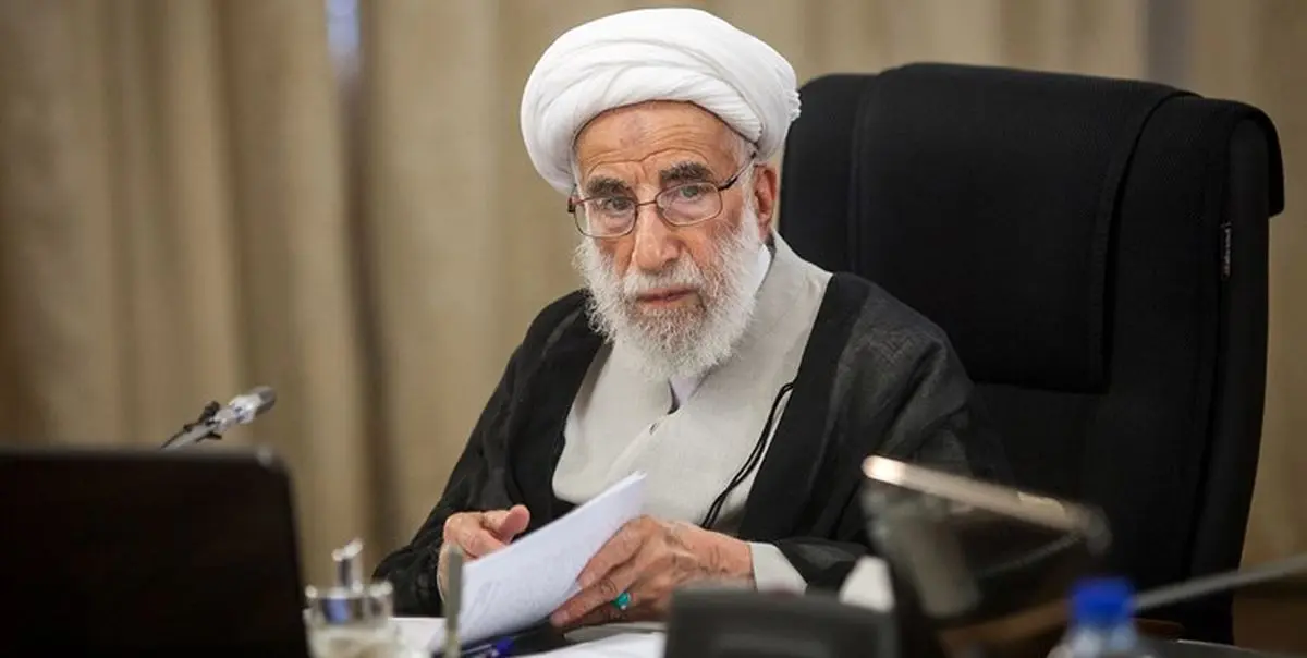 آیتالله جنتی: همه کشورهای اسلامی به یاری لبنان بشتابند