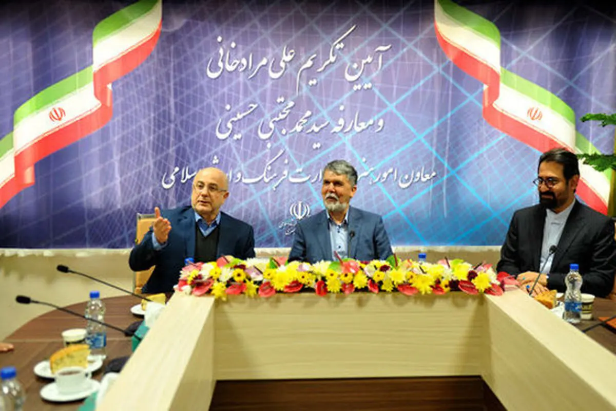 وزیر در صدور مجوزها دخالت نمی‌کند