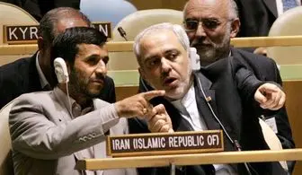 نگاه معنادار محمدجواد ظریف به محمود احمدی‌نژاد + عکس