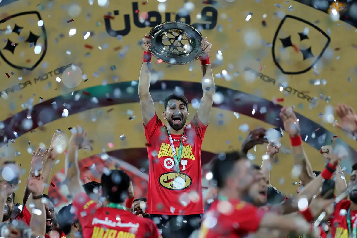 نام بمب اصلی نقل و انتقالات پرسپولیس افشا شد/ قرارداد تا ساعات آینده
