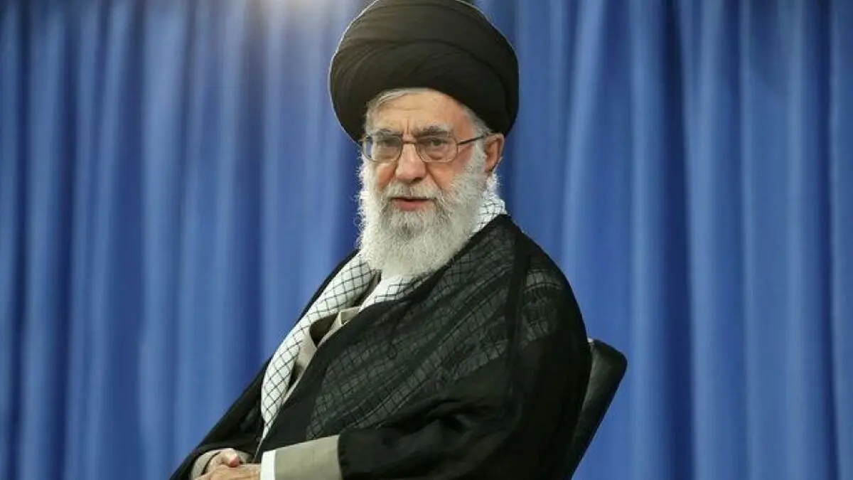 ماجرای کلید زنگ کنار دست رهبر انقلاب چیست؟/ فضاسازی های ناتمام ضدانقلاب+عکس