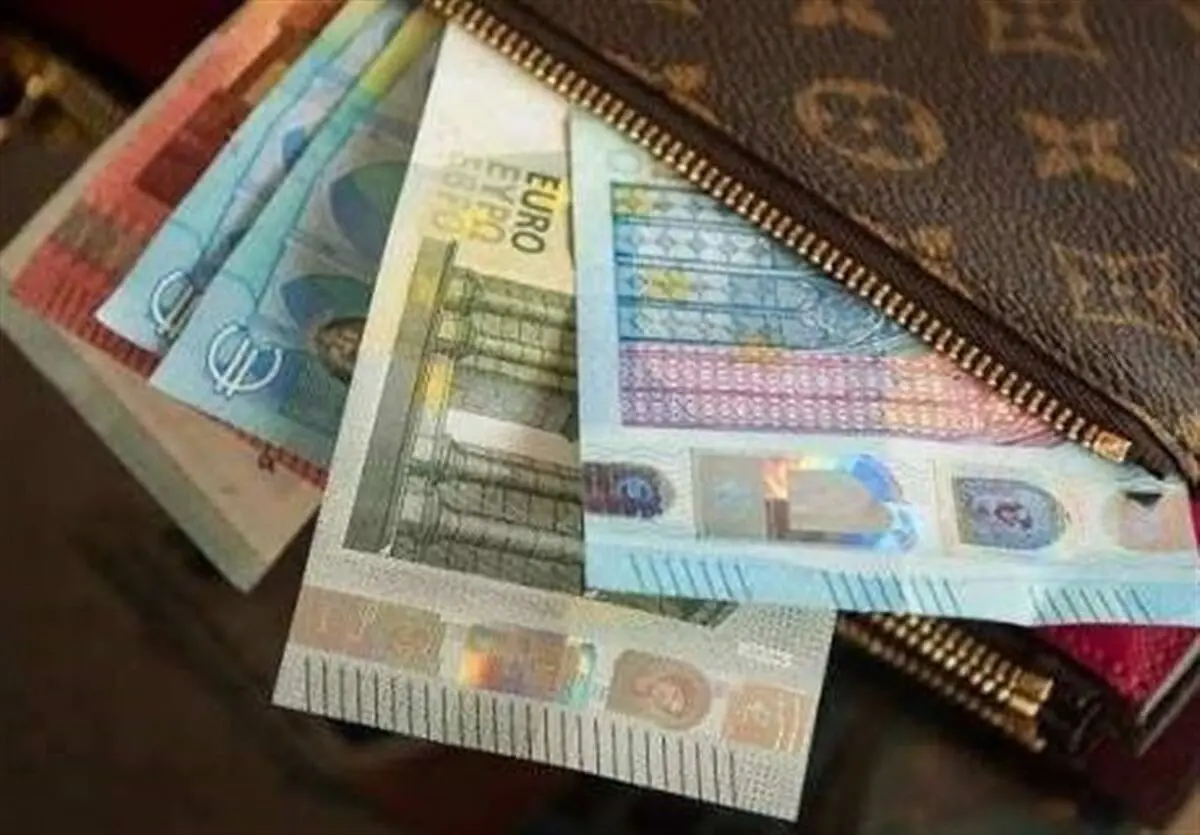قیمت ارز مسافرتی امروز در 4 اردیبهشت 98