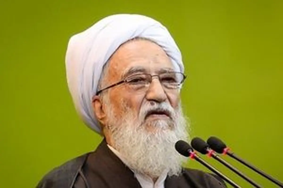 مسئولان به فکر حل مشکلات کارگران باشند/ عالم‌نماهای درباری به بشریت خیانت کردند