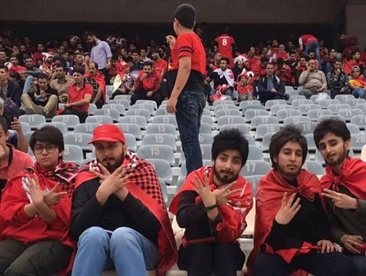بانوی مردنمای پرسپولیسی: گریه کردم و ریشم کنده شد!

