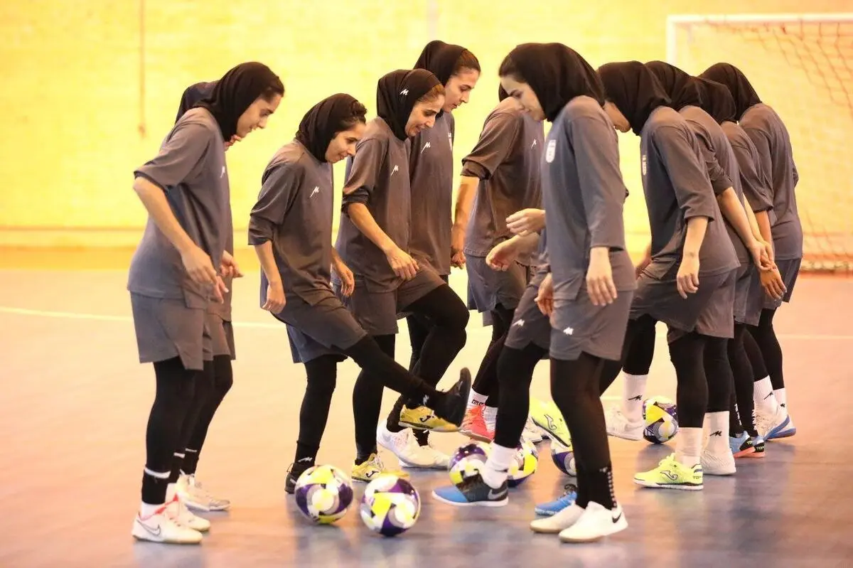 تمرین تیم ملی با توپ جام جهانی آغاز شد