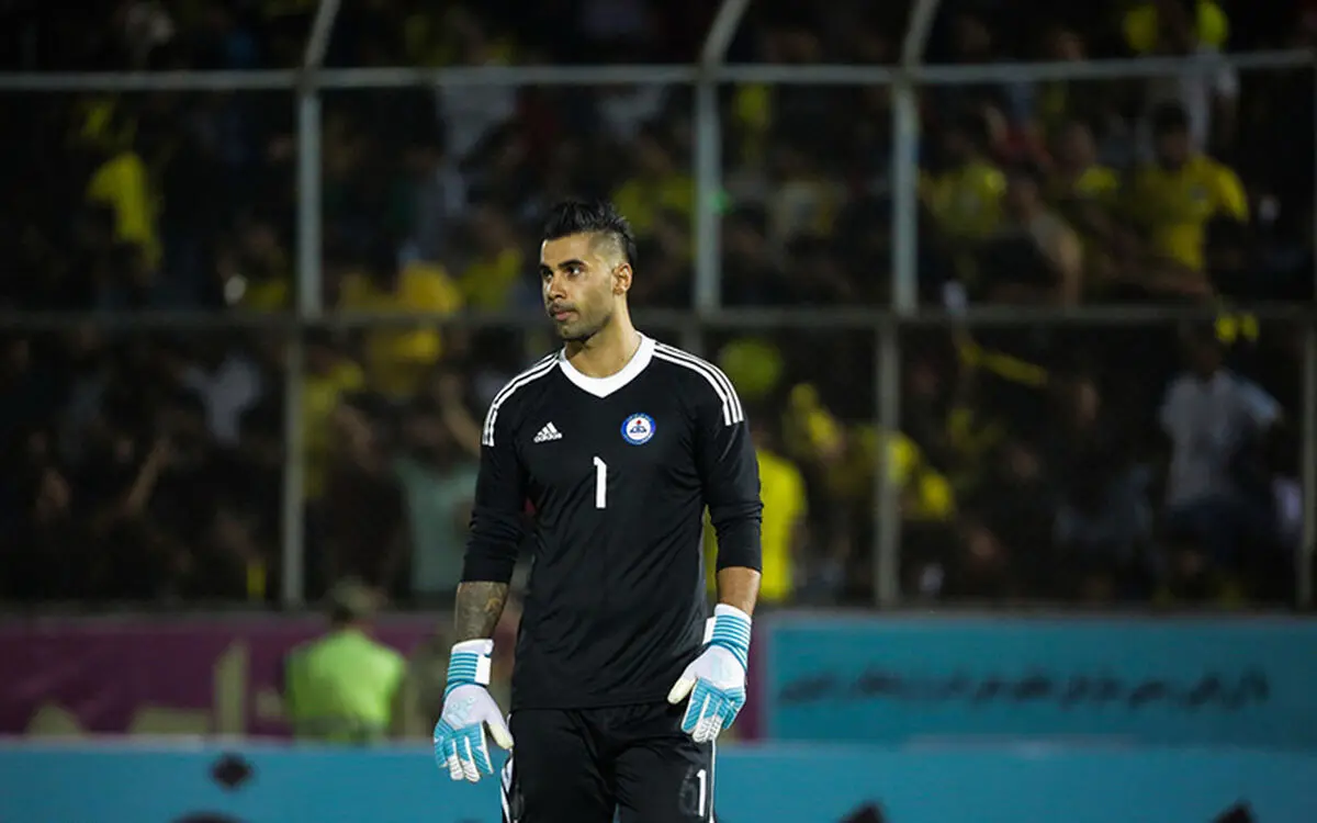 بزرگترین اشتباه در بازی دیروز پرسپولیس و پارس جنوبی