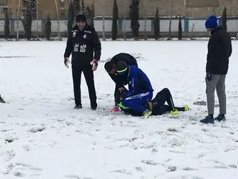 برف بازی استقلالی ها در تمرین