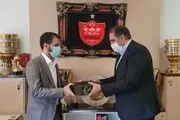 اعتراض هواداران استقلال: اصلاً نمی‌گذارند پرسپولیس بدون مدیر بماند!