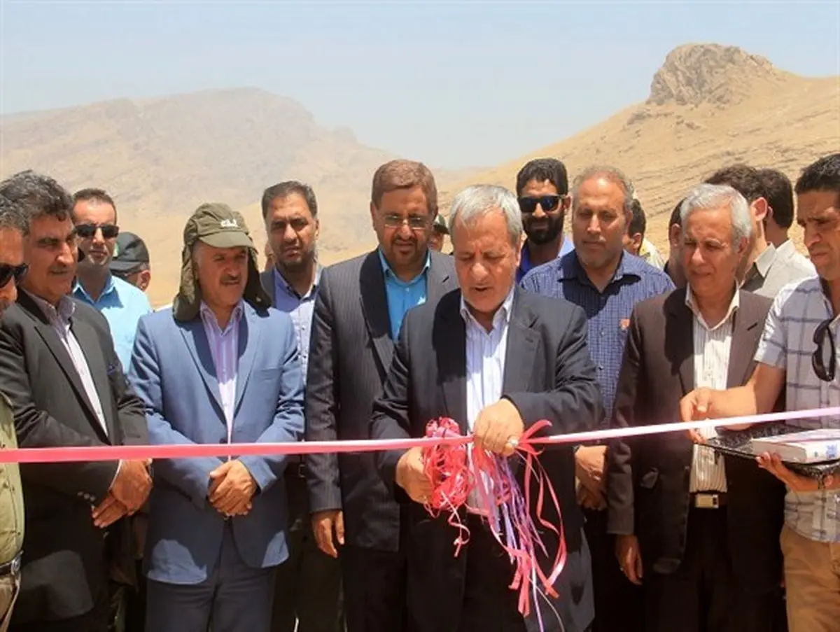 دولت زمینه تسریع در بازسازی روستاهای مرزی را فراهم کند