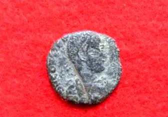 پیدا شدن سکه ی رومی زیر قلعه قدیمی ژاپن!