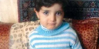 بازگشت کودک ربوده شده پس از 3 ماه به آغوش خانواده