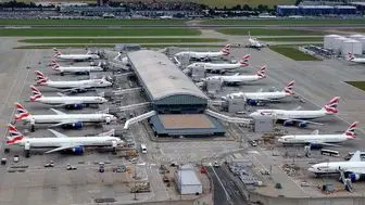 تعلیق پروازها و هرج و مرج در فرودگاه‌های انگلیس