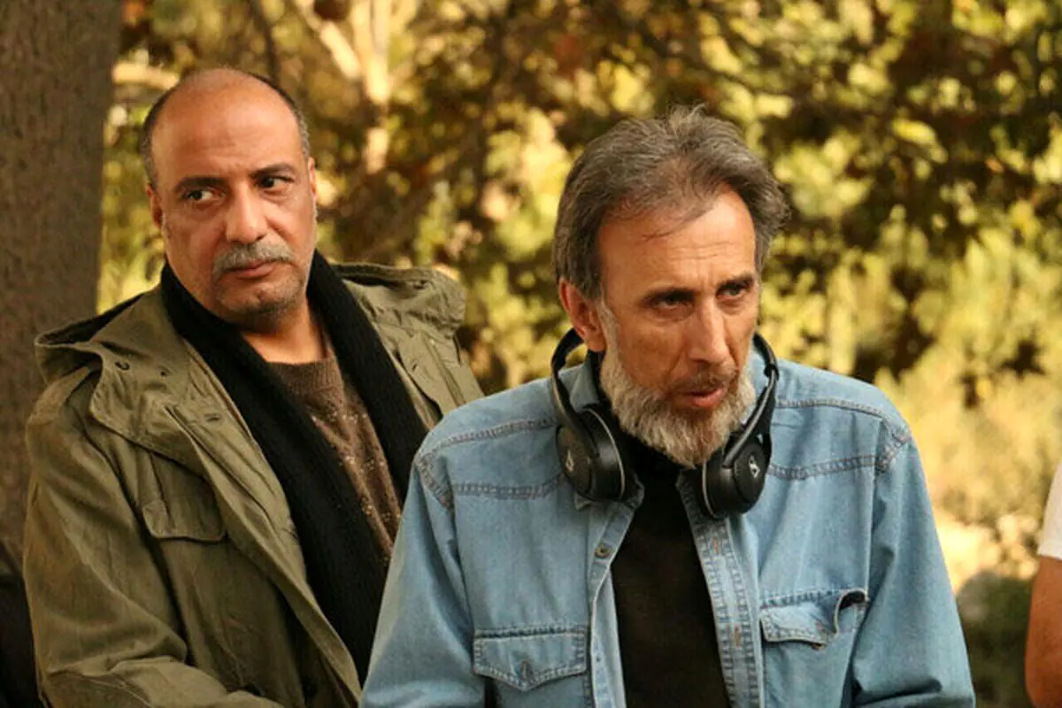 آقای کارگردان: نوروز زمان خوبی برای نمایش «آزاد به قید» نیست