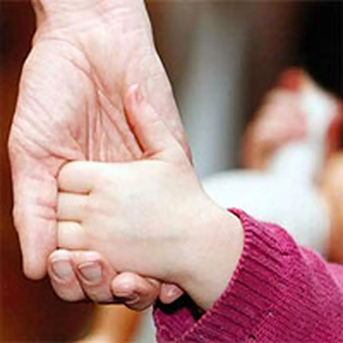 فرزندخواندگی شرایط خاص دارد