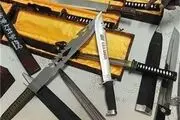  سلاح‌های کشف شده از اراذل تهران/ عکس