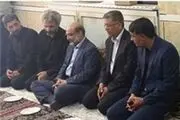 دیدار رئیس سازمان صداوسیما با خانواده شهیدحججی/عکس 