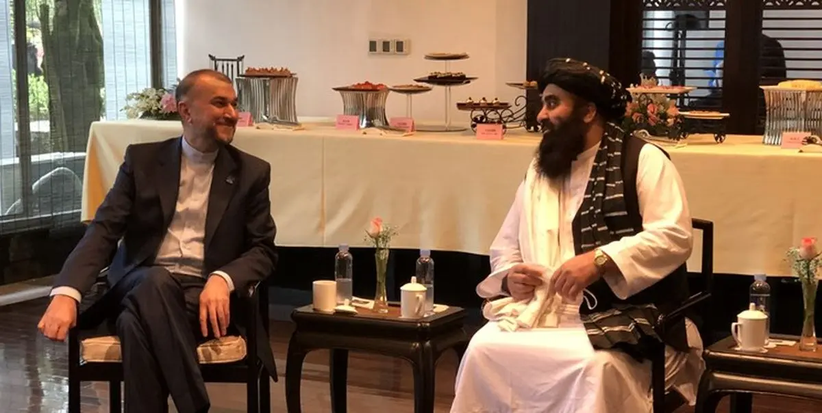 افغانستان موضوع حق آبه هیرمند را حل کند