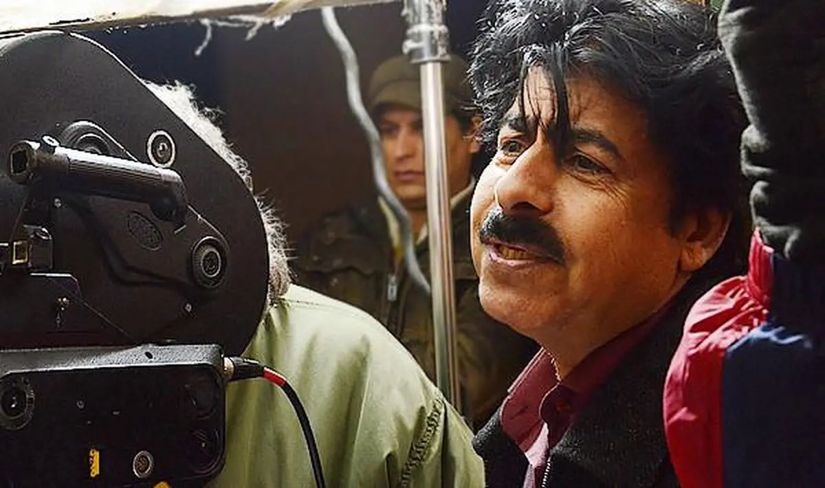 کارگردان سینما تئاتری شد