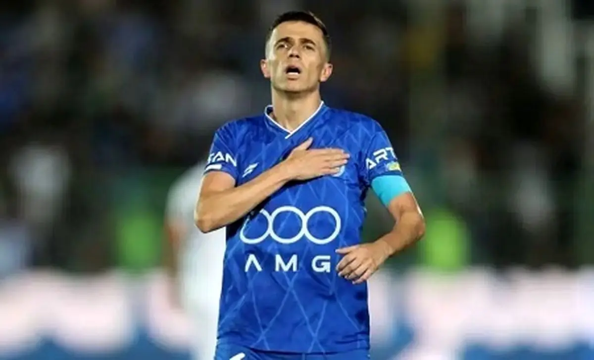 بازیکن کلیدی استقلال پیشنهاد پرسپولیس را رد کرد