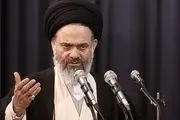 حسینی‌بوشهری: اجازه سرخوردگی مردم نسبت به آرمان‌های انقلاب را ندهیم