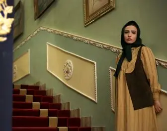 بازیگر زن سریال شهرزاد روی فرش قرمز+عکس