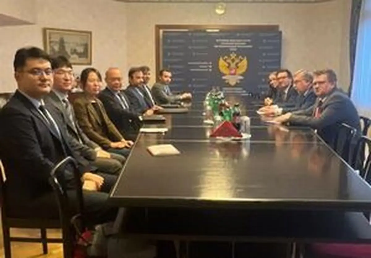 رایزنی نمایندگان ایران، روسیه و چین در وین
