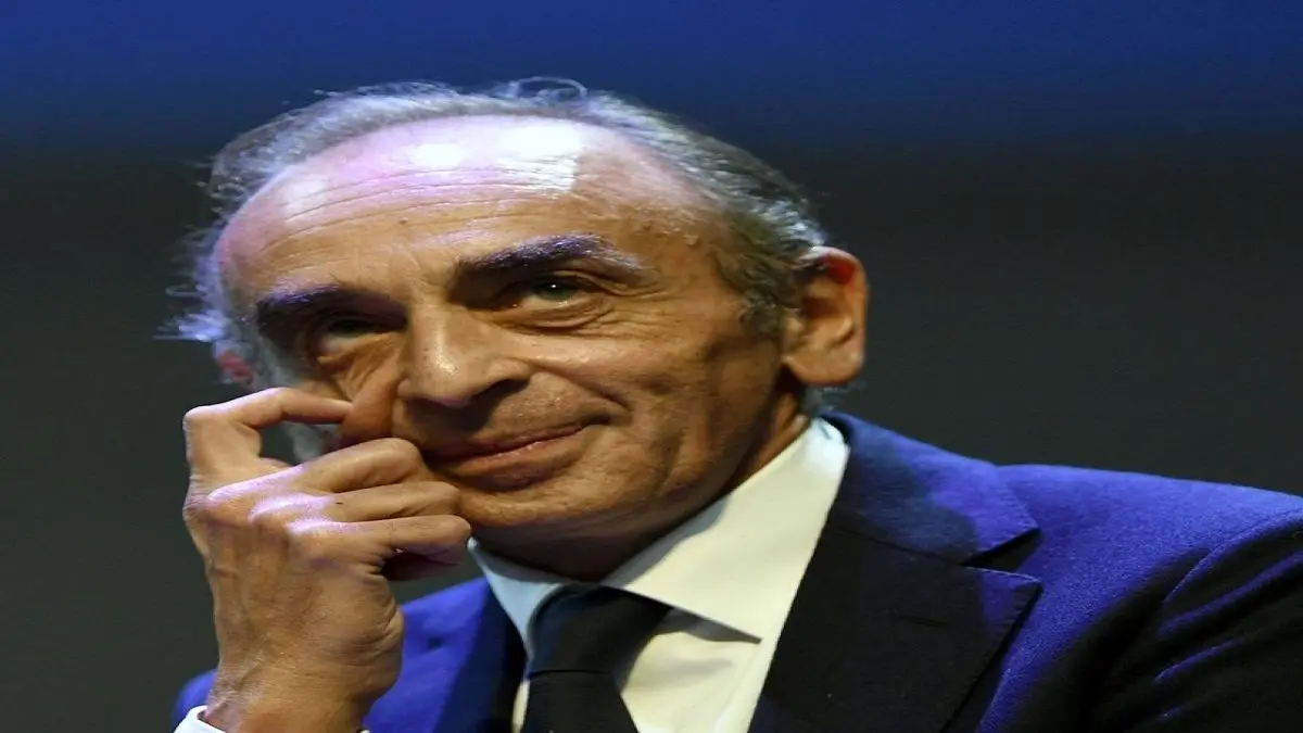 حجاب را ممنوع و مساجد را تعطیل خواهم کرد!