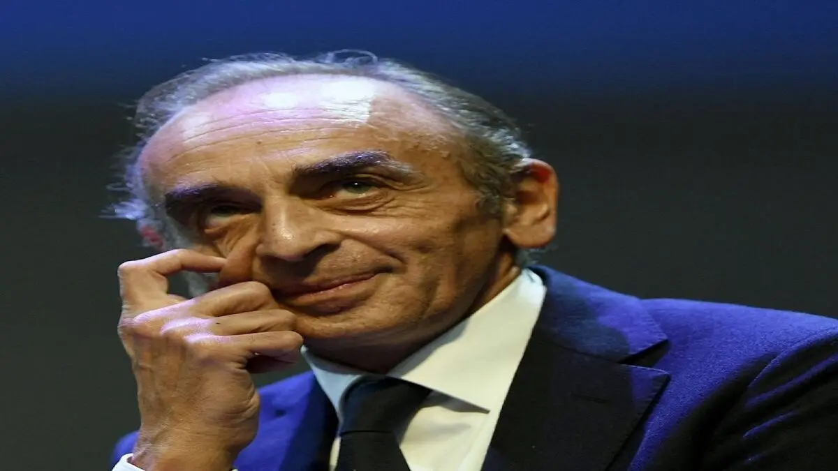 حجاب را ممنوع و مساجد را تعطیل خواهم کرد!