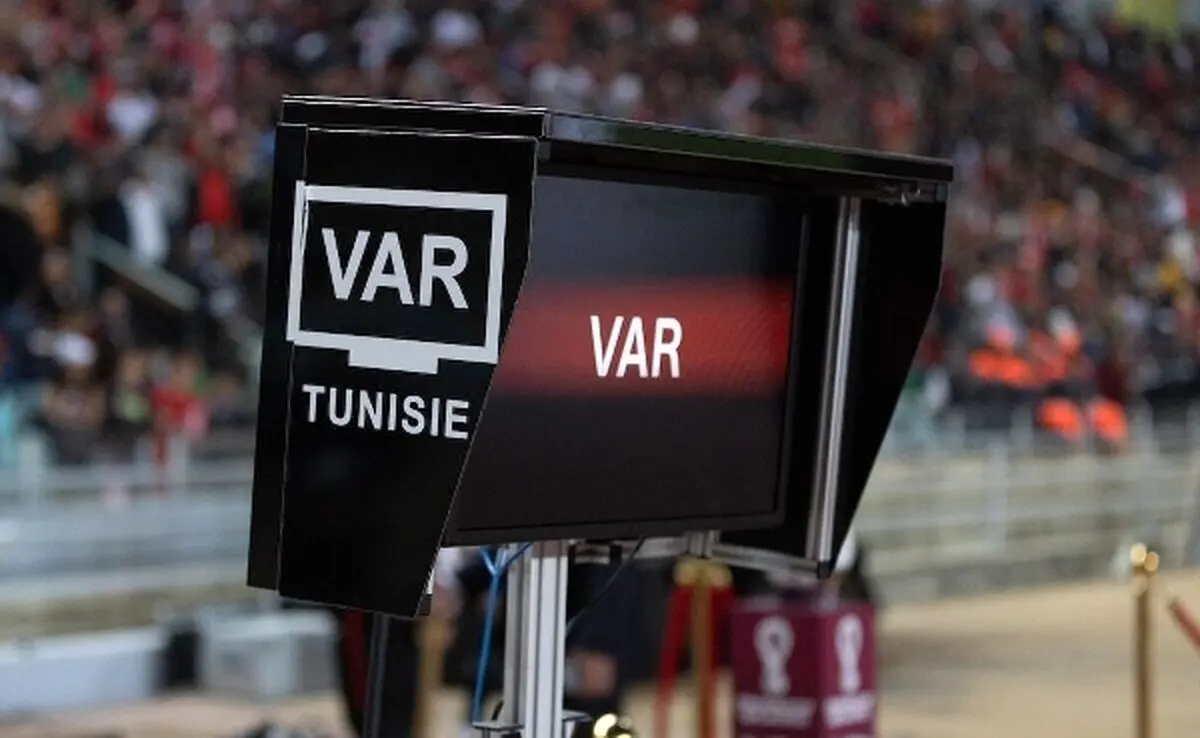 فصل آینده لیگ برتر را با VAR آغاز میکنیم