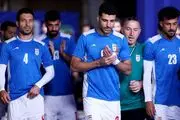 یادداشت ویژه بازیکنان ایران روی تخته رختکن لومن فیلد+ عکس