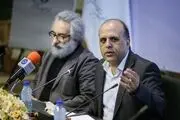 انتقاد دبیرجشن منتقدان از رفتارهای غیرحرفه ای
