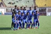 مدافع استقلال بازی مقابل پرسپولیس را از دست داد
