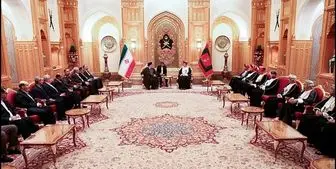 در سفر رئیس‌جمهور به عمان چه گذشت؟