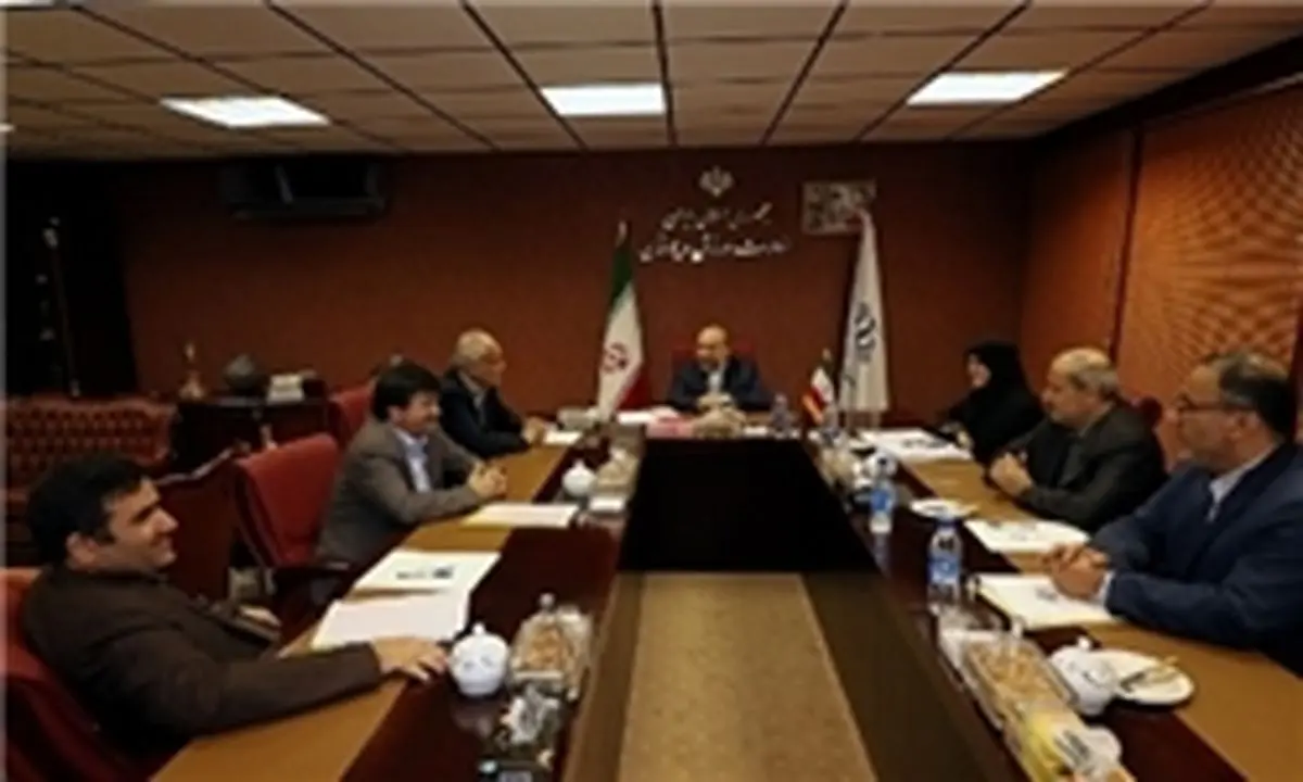سلطانی فر قبل از رای اعتماد به وزارتخانه رفت