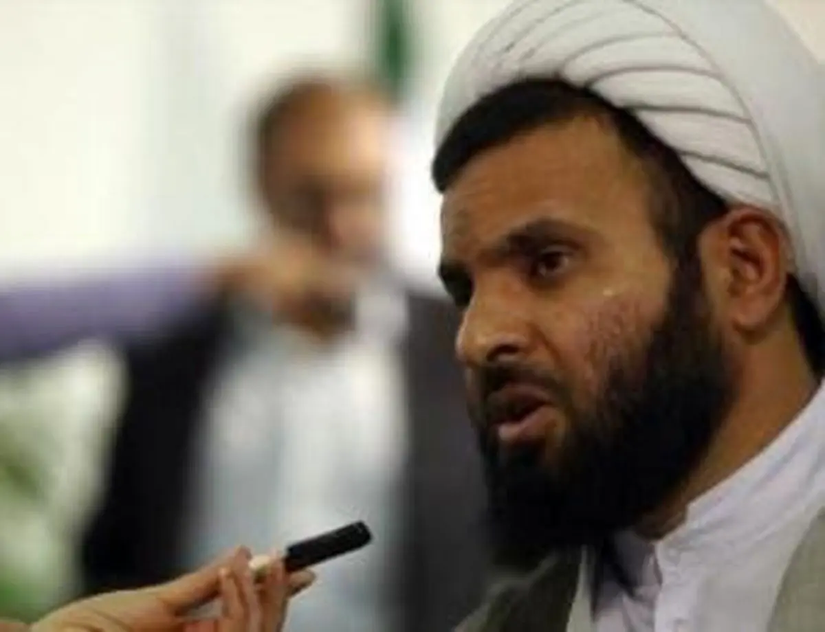 کلاه پهلوی مواردی را نشان می‌دهد که واقعیات تاریخی نیستند / لطفا جوانان را دچار شبه نکنید