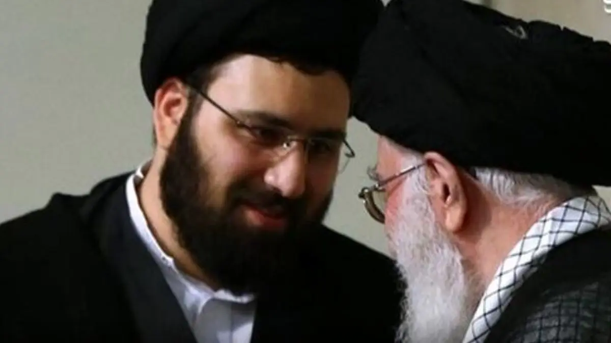 سیدعلی خمینی: اجازه ندهیم رهبری در بزنگاه ها تنها بماند