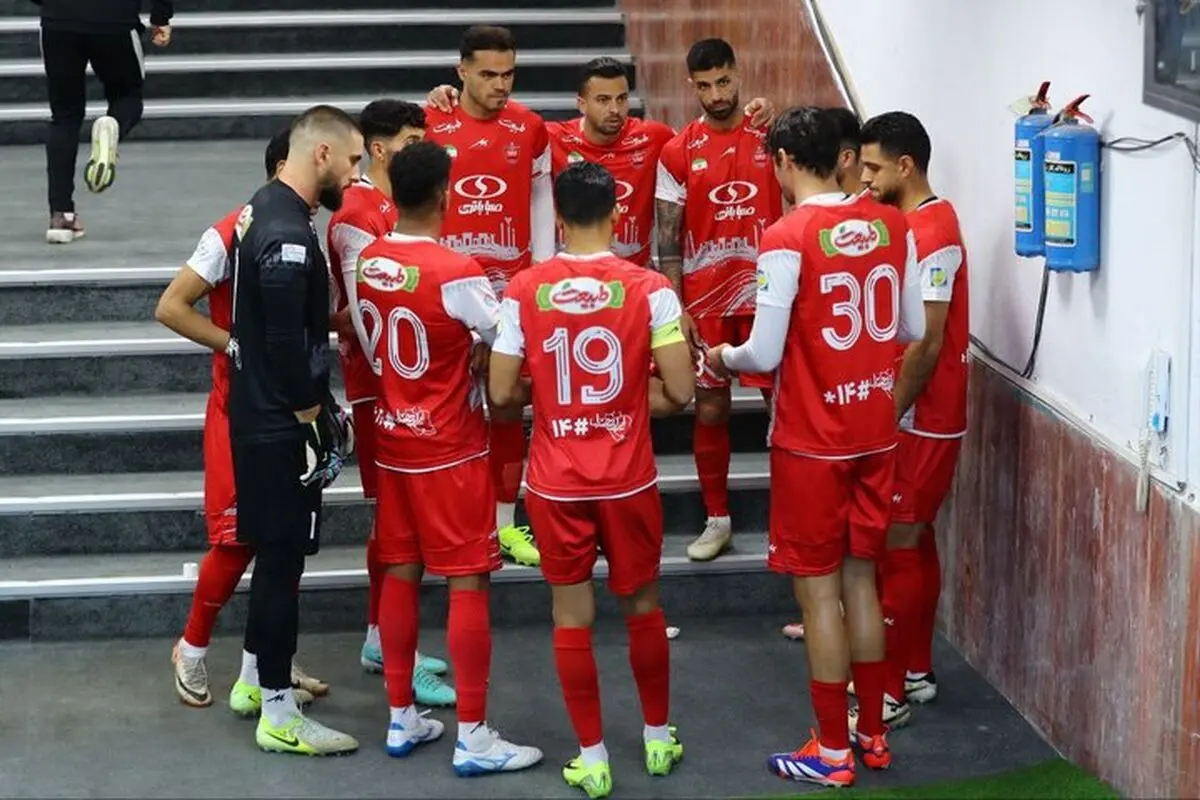 6 تغییر پرسپولیس دربازی مقابل هوادار 